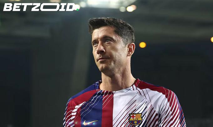 Al Hilal Tables Massive $105M Annual Deal for Barcelona's Lewandowski