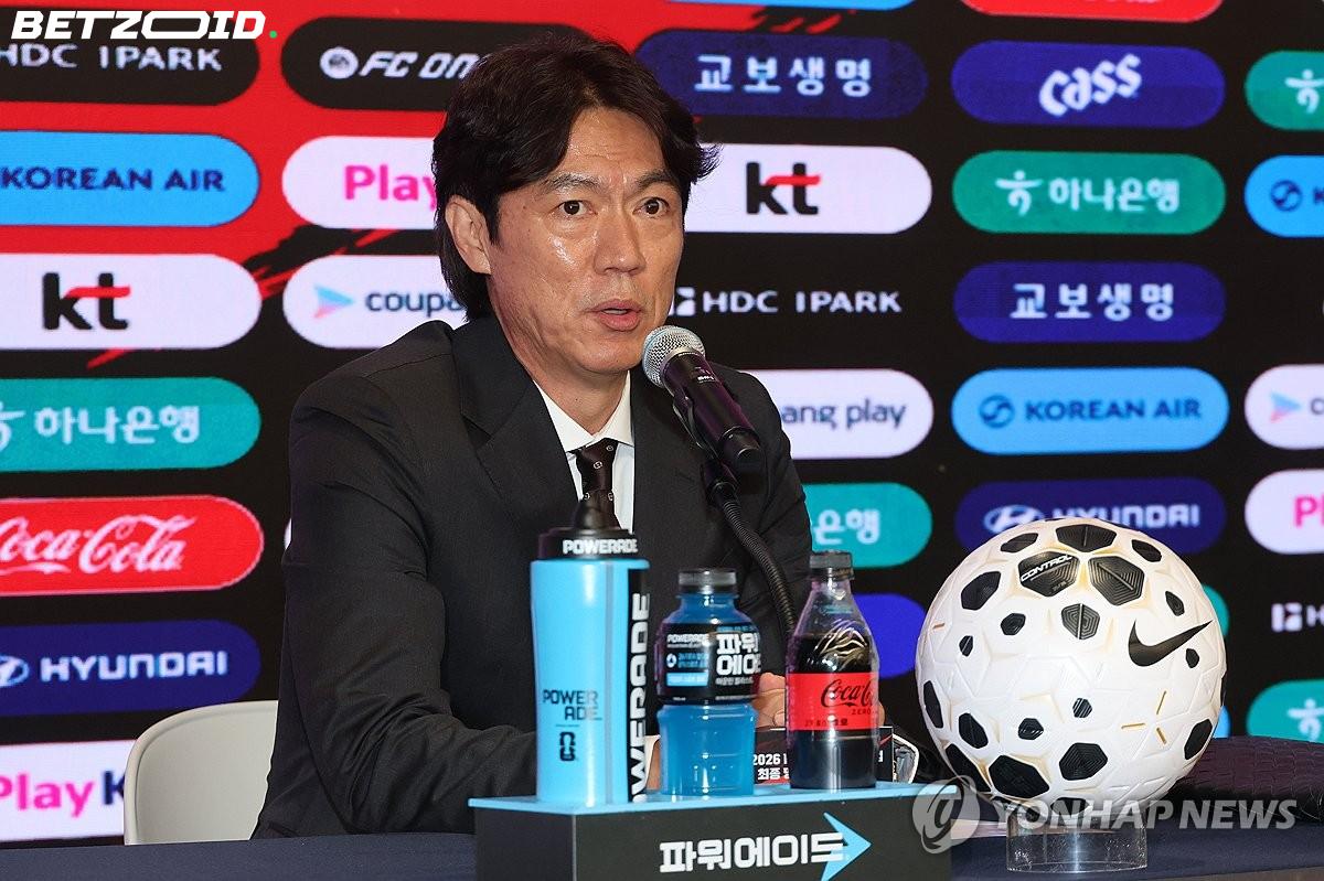 Hong Myung-bo Empowers South Korean Squad with Player-First Philosophy Ahead of 2026 World Cup